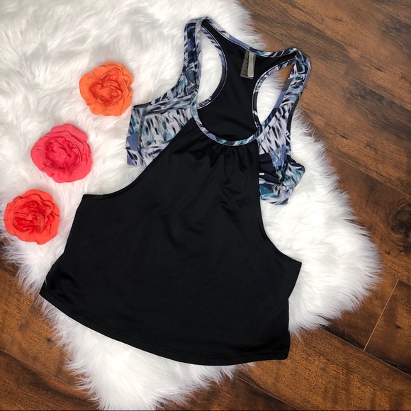 Mono B Tops - Mono B Built in Bra Racerback Athletic Top.